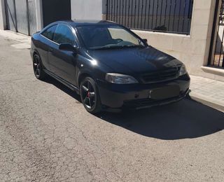 Opel bertone 2003
