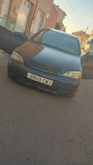 Opel bertone 2003