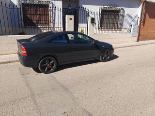 Opel bertone 2003