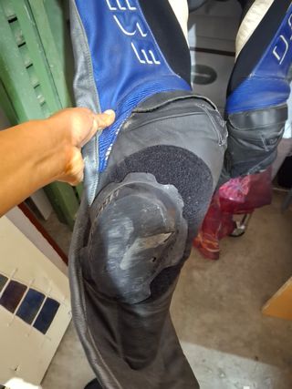 Mono entero de moto dainese