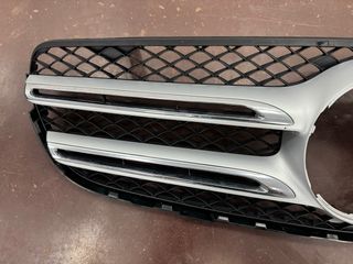 Parrilla delantera Mercedes GLC ORIGINAL