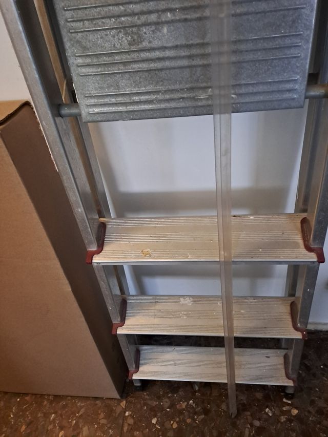 Perfil policarbonato en U 10 mm x 2,10 m