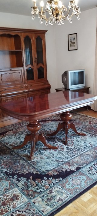 MESA DE COMEDOR MADERA MACIZA. Rebajada!!