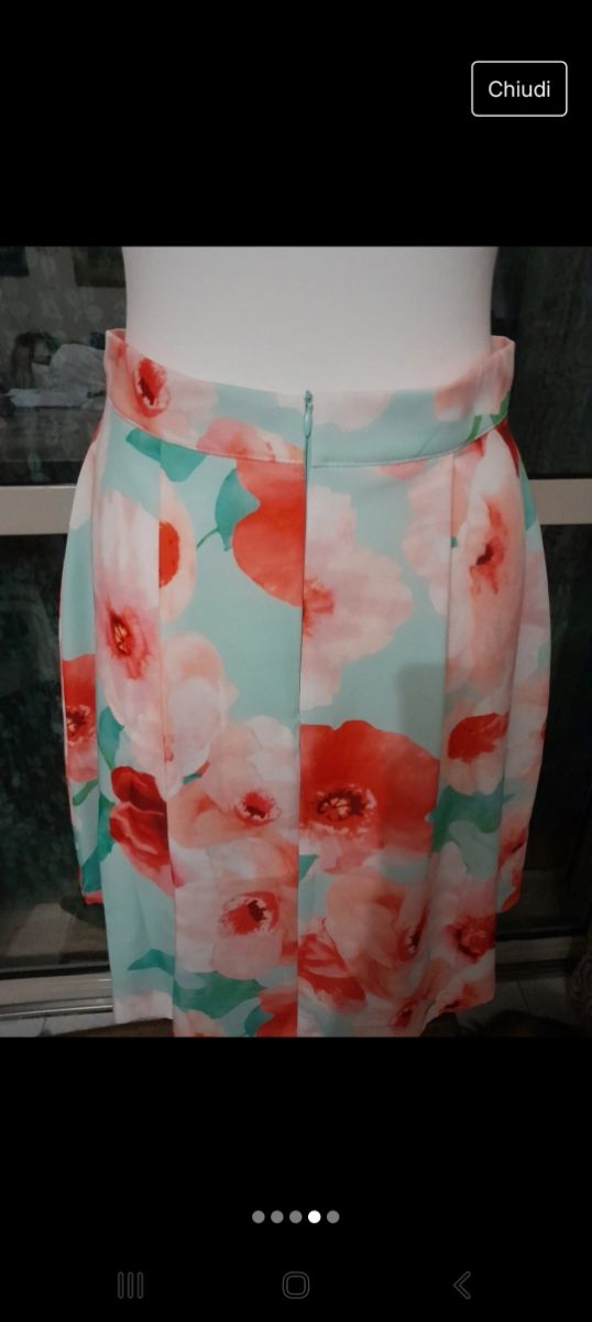 Gonna elegante Rinascimento