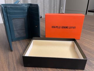 Portafoglio nuovo vera pelle verde