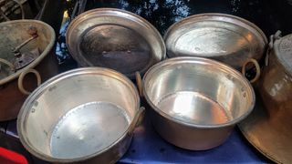 Pentole in rame antiche