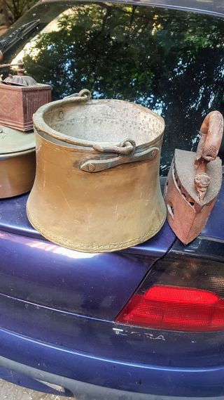 Pentole in rame antiche