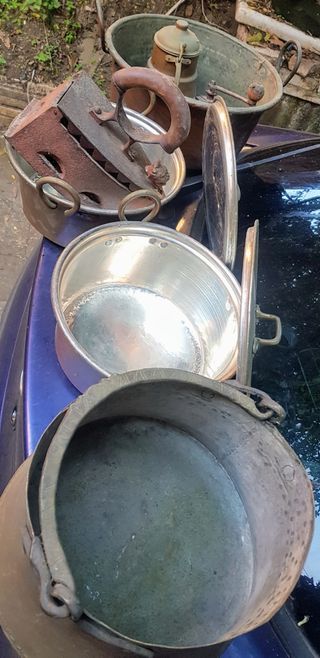 Pentole in rame antiche