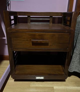 Conjunto de Teka de mesita de noche y cabecero