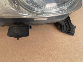 Optica peugeot izquierdo 107