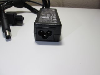 Adaptador HP 744481-003 HSTNN-DA40 45W 19.5V 2.31A