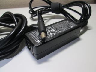 Adaptador HP 744481-003 HSTNN-DA40 45W 19.5V 2.31A