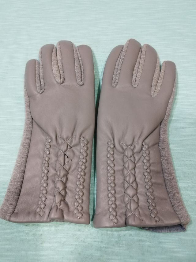 Guantes grises vintage nuevos