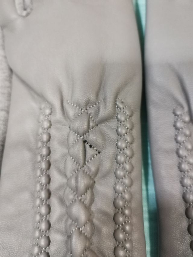 Guantes grises vintage nuevos