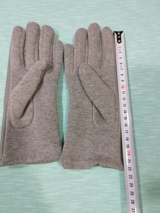 Guantes grises vintage nuevos