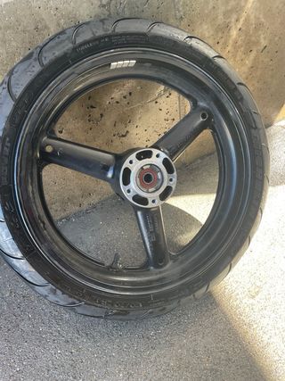 Llanta  Rueda delantera Suzuki Bandit 650 gsf