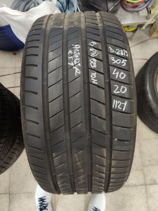 305/40R20 112 Y Bridgestone RUNFLAT 