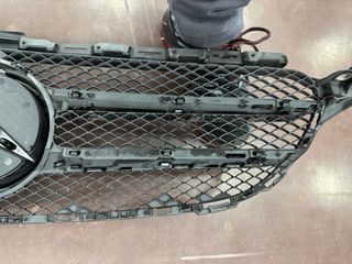 Parrilla Mercedes ORIGINAL Clase c 2014-2021 (W205