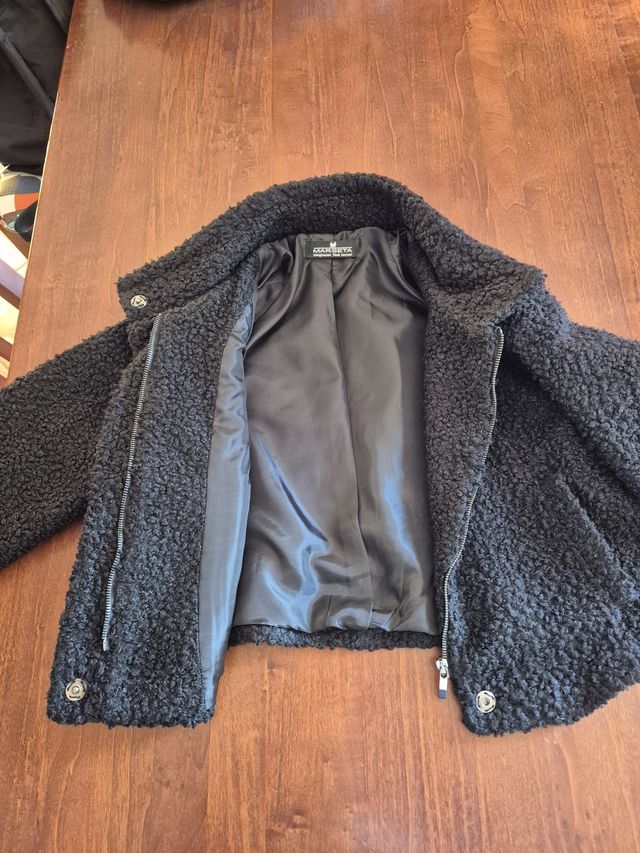 Coprispalle elegante nero Marseta