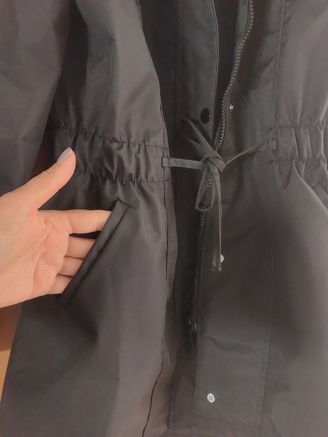 Abrigo cortavientos Shein nuevo L