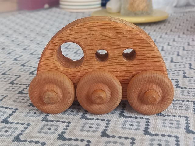 Juguete vintage - coche de madera