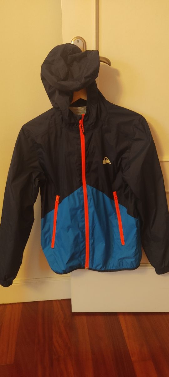 Ropa Chubasquero quicksilver talla 14