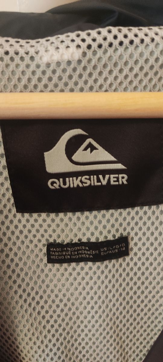 Ropa Chubasquero quicksilver talla 14