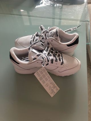 Zapatillaa Reebok clasicas nuevas