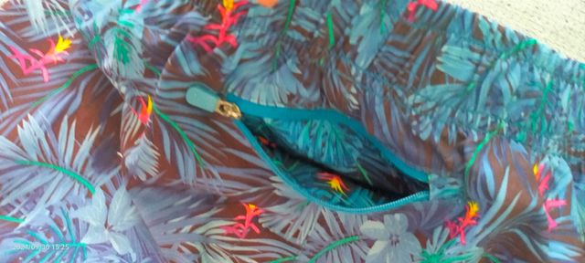 Pantalón corto deportivo mujer