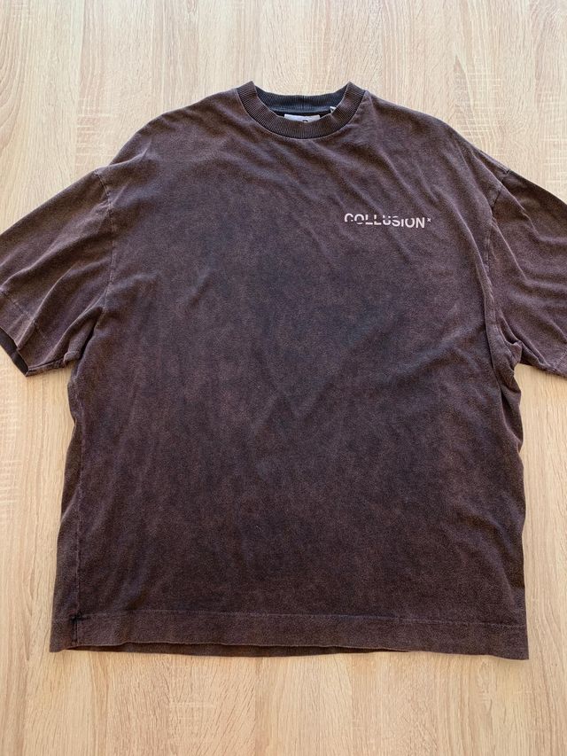 Camiseta oversize marrón Collusion (T. XS)