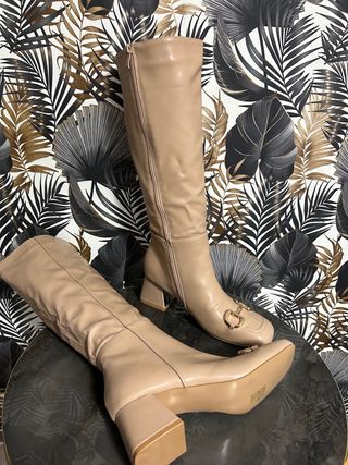 Stivali alti beige 38