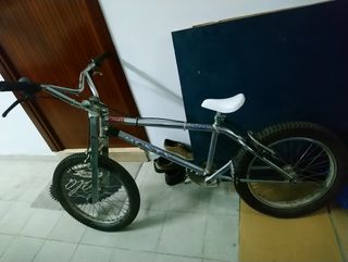 i5152960787.jpg?pictureSize=W640