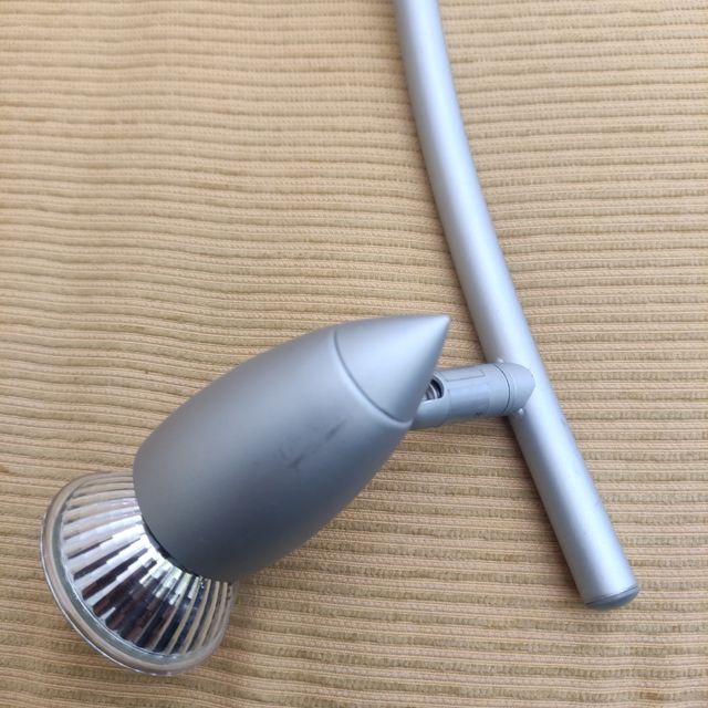 Applicare per soffitto o parete 