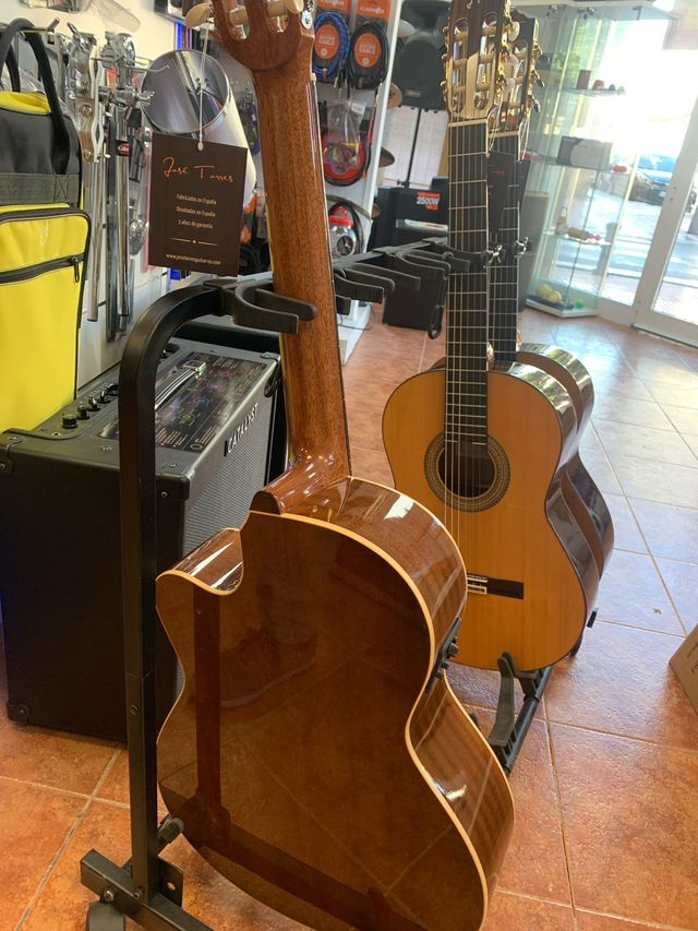 Guitarra Española Jose Torres JTC-10CE