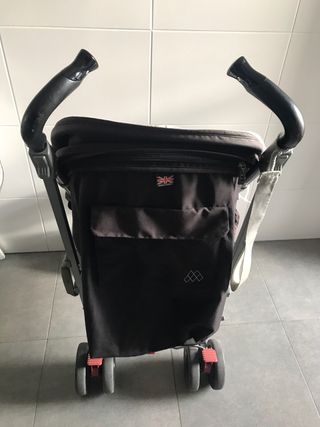 Silla de paseo Maclaren.