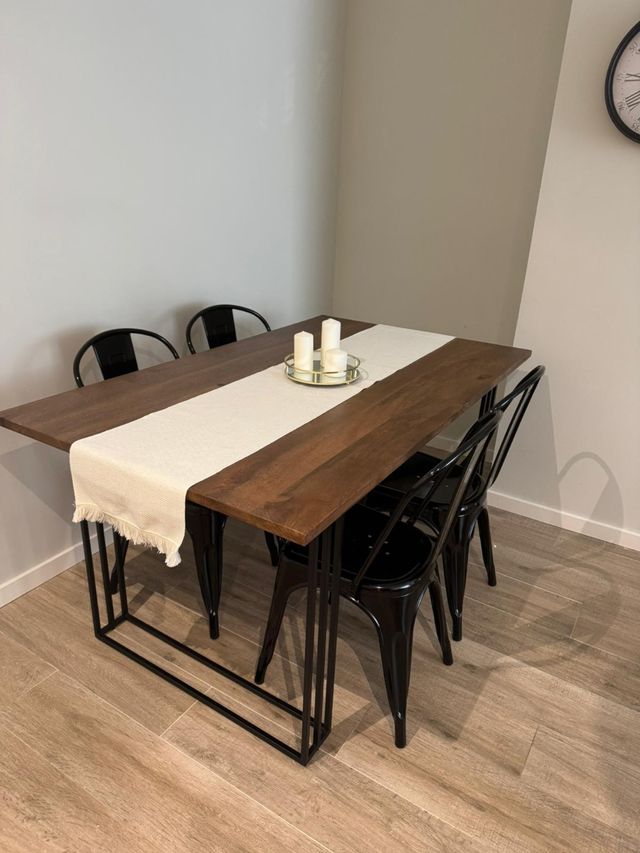 Mesa comedor Sklum con sillas