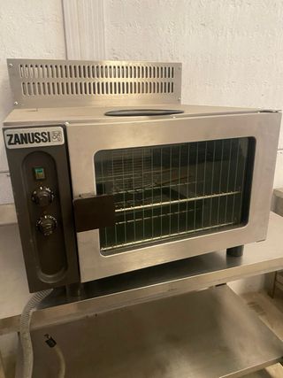 Horno de aire Zanussi
