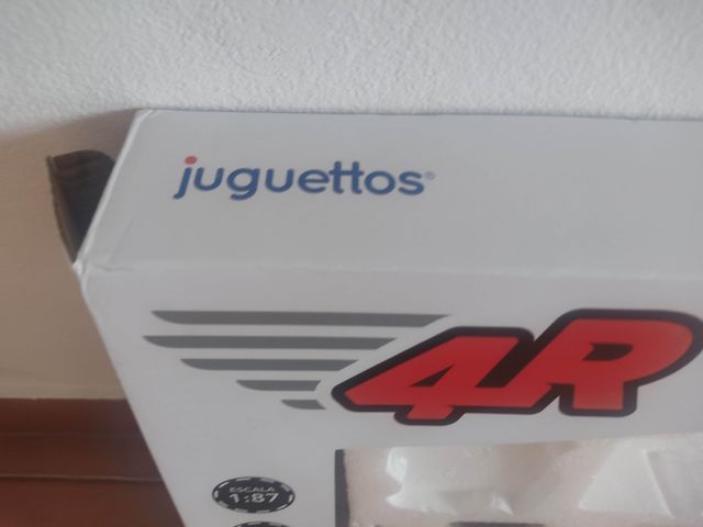 Tren electrico de alta velocidad 4R