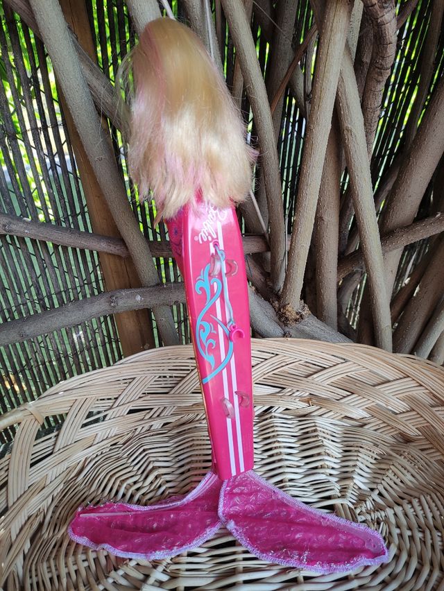Barbie surfista y sirena