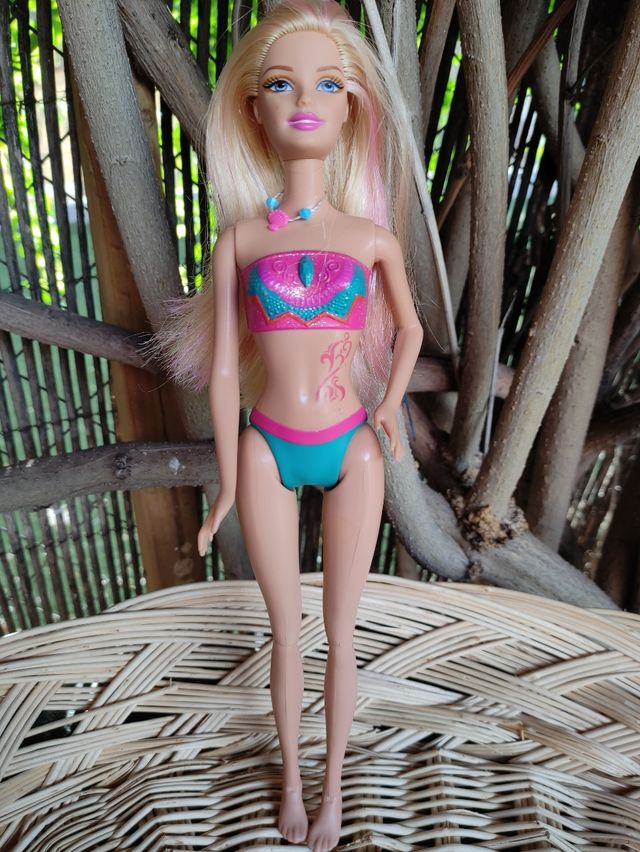 Barbie surfista y sirena