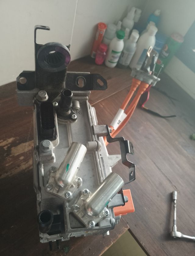 Inverter , Converter Hybrido LYNK&Co. alta tension