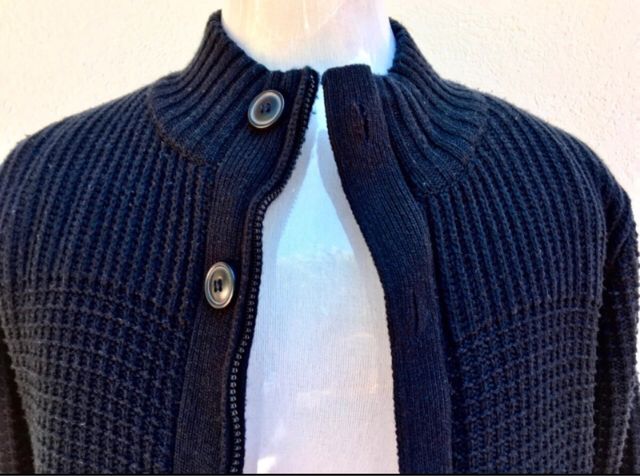 Chaqueta forrada con cremallera y botones