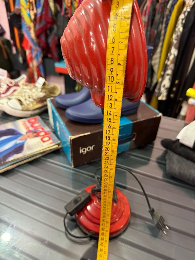 Lampara roja vintage de aluminio