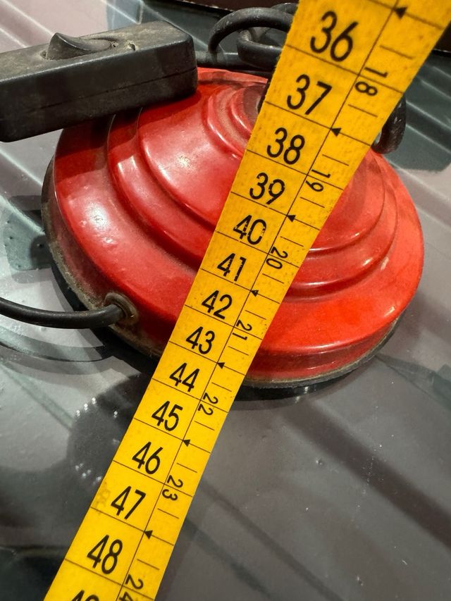 Lampara roja vintage de aluminio