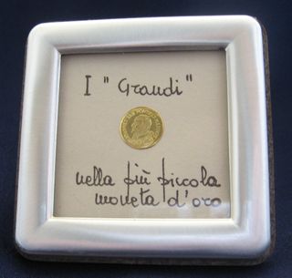 Mini Cornice con la più piccola moneta d'oro