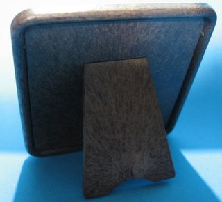 Mini Cornice con la più piccola moneta d'oro