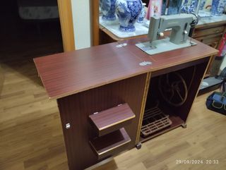 maquina de coser antigua WERTHEIM
