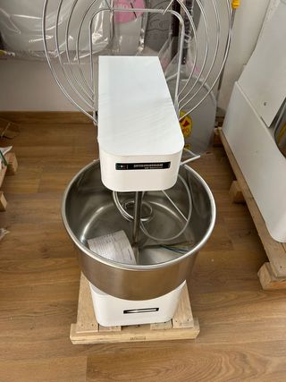 AMASADORA PARA 17KG DE MASA TOTAL