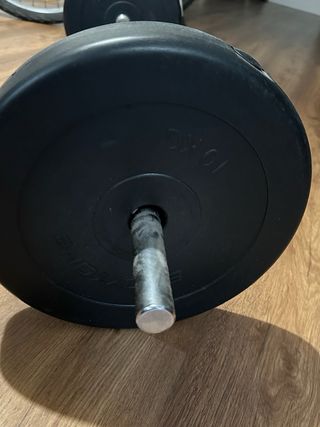 Barra musculacion  Discos disponibles 