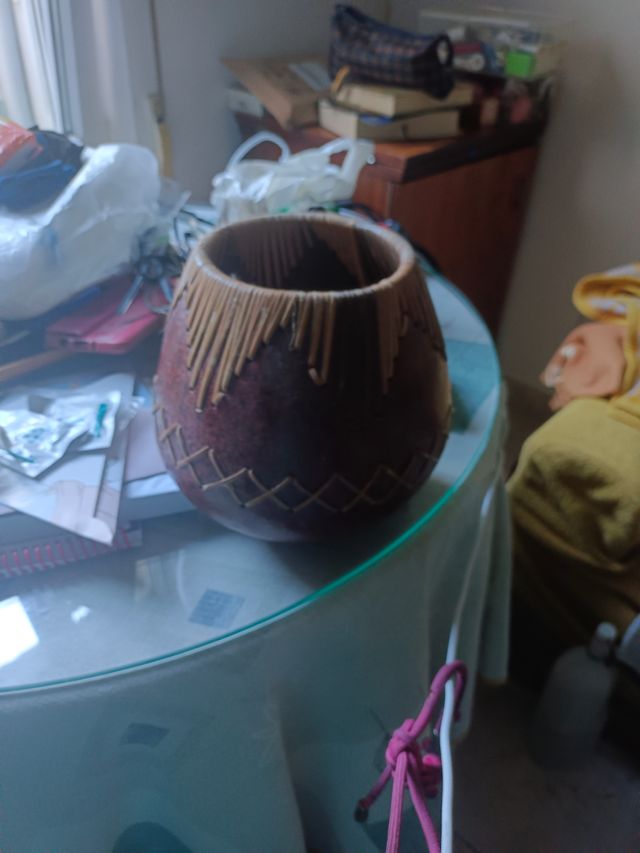 Jarrón hecho por ceramista